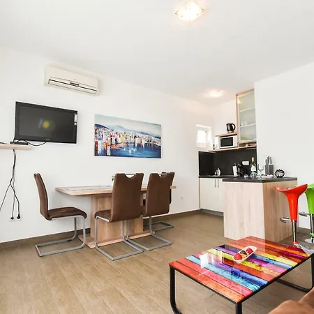 Daniela Apartment